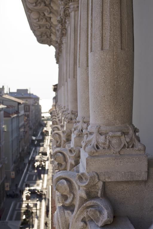 Palace Suite Trieste Extérieur photo